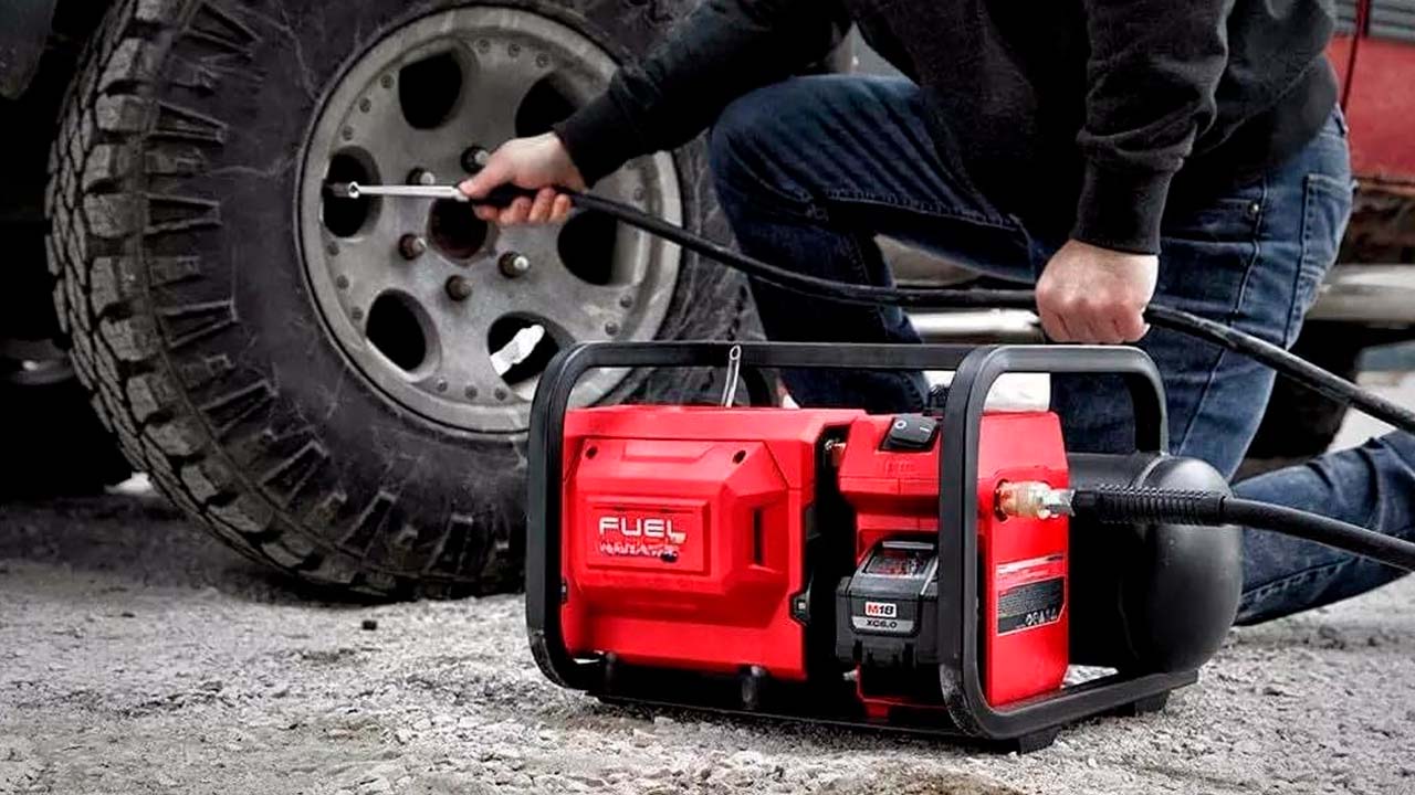 Compresor Milwaukee M18